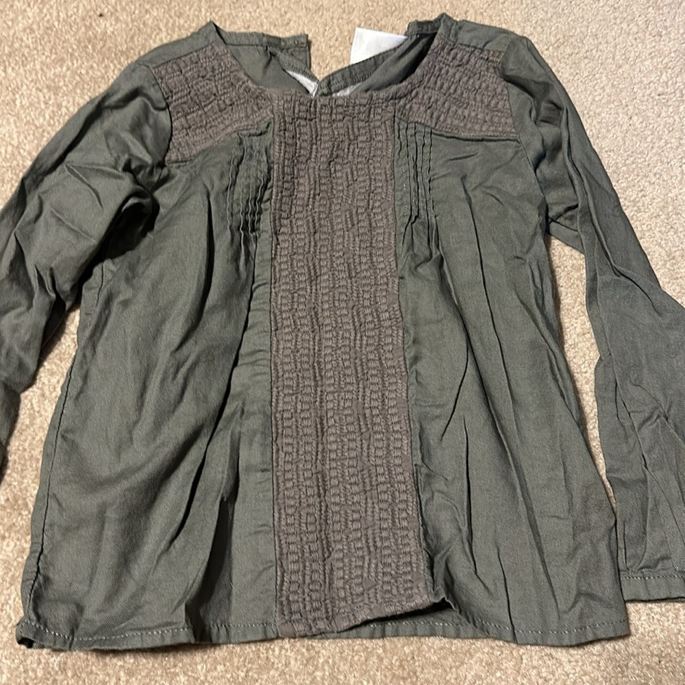 Bundle of 6 Girls Tops - Picture 5 of 7